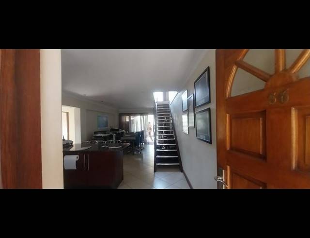 3 BEDROOM HOUSE FOR SALE IN PRIMROSE